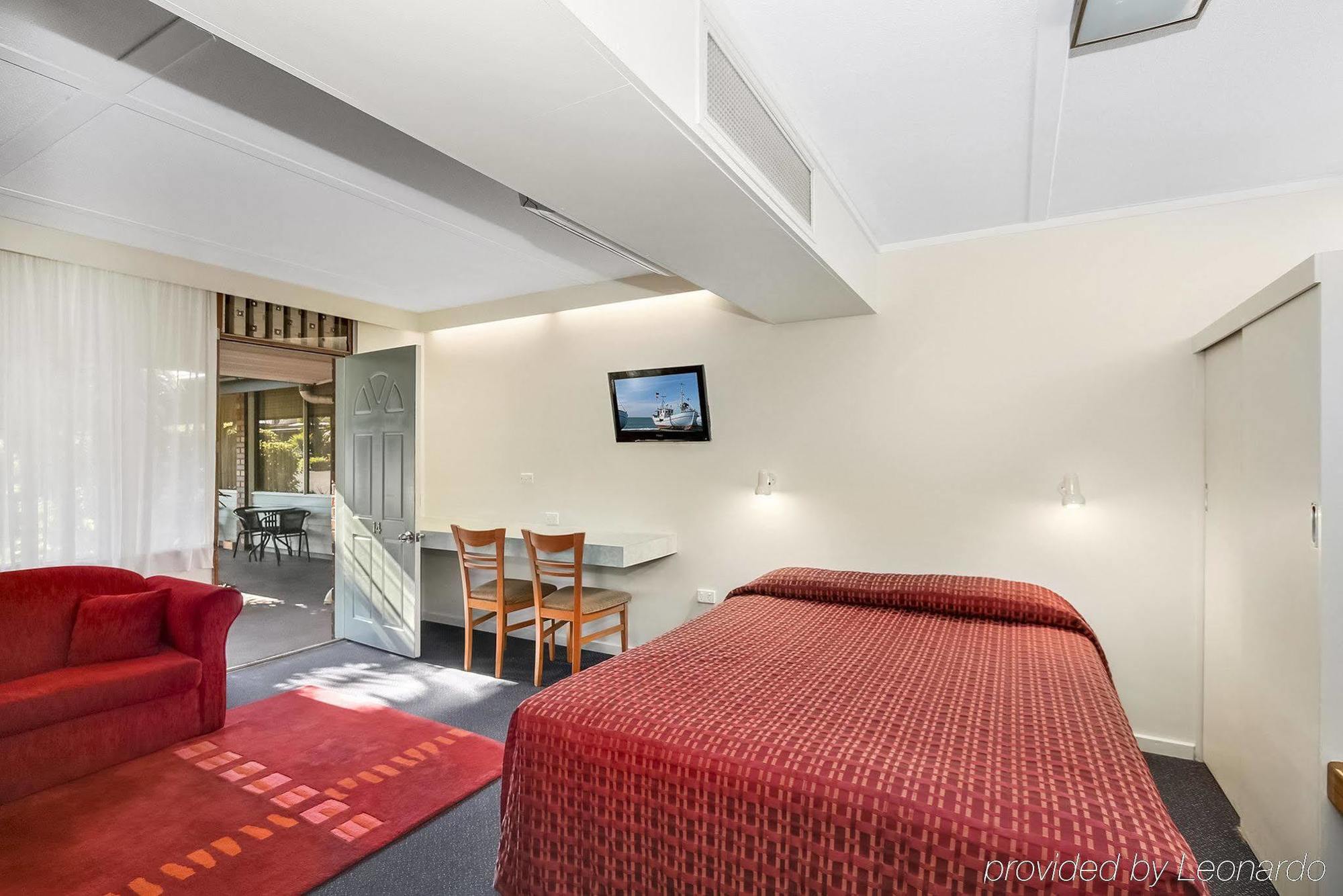 Cedar Lodge Motel Morwell Exterior photo
